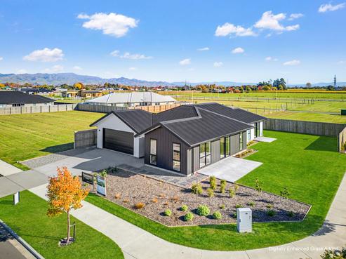 31 Whitehall Drive, Springlands