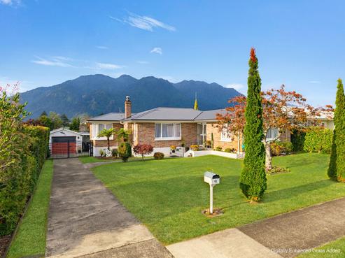 9 Churchill Avenue, Te Aroha