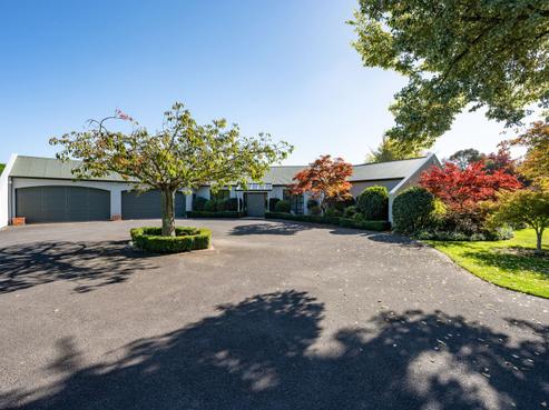 104 Aniseed Valley Road, Hope