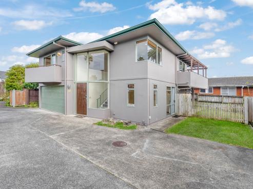 22B Tawhiri Road, One Tree Hill