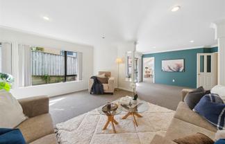  23 Amesbury Drive, Churton Park