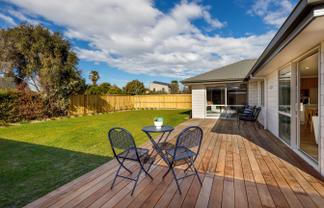 10 Magnolia Drive, Springlands