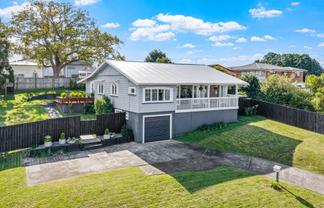 18 Penton Road, Stanmore Bay