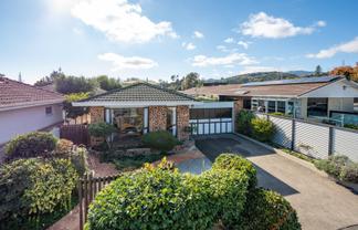 13 Ranui Road, Stoke