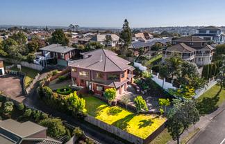 60 Francis Curtis Avenue, Blockhouse Bay
