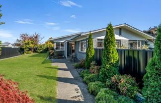 400 Frimley Road, Frimley