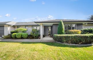 2 Ballintoy Park Drive, Welcome Bay