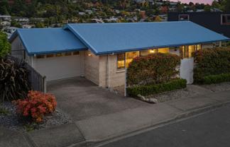 6 Valley Heights Road, Stepneyville