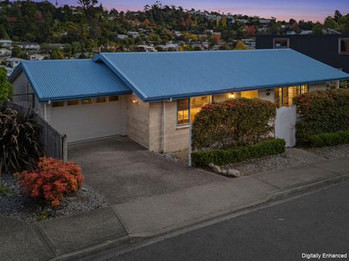 6 Valley Heights Road, Stepneyville