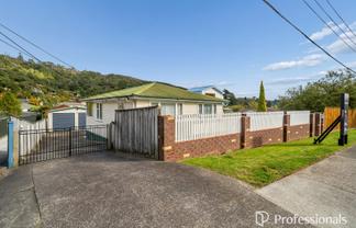 1/102 Horoeka Street, Stokes Valley