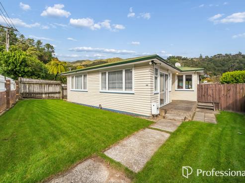 1/102 Horoeka Street, Stokes Valley