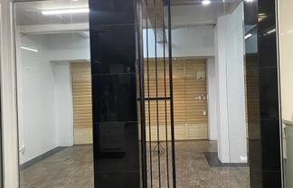 Spacious Arcade Retail on Queen Street