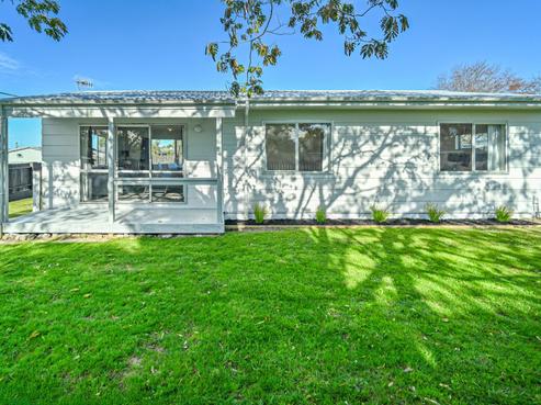 2/2 Tarbet Place, Flaxmere