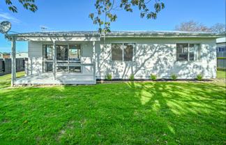 2/2 Tarbet Place, Flaxmere