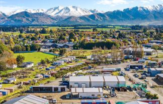 KT's Landscaping Business -free hold going concern