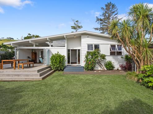 27 Wallace Road, Mangere Bridge