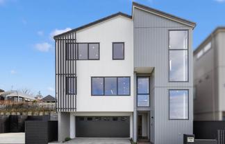 15 Awa Crescent, Saint Johns