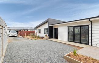 9 Cirrus Close, Newlands