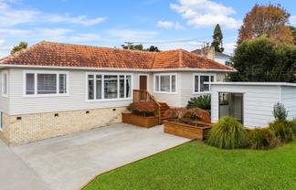 1/39 Youngs Road, Papakura