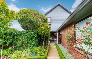  34 Royleen Street, Casebrook
