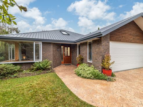 31 Millcroft Place, Parklands