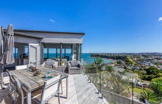 61 Roberts Road, Matakatia