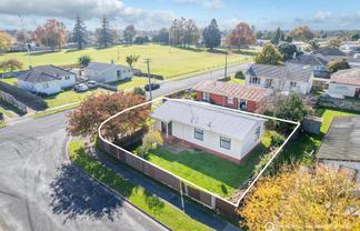 12 Wordsworth Crescent, Enderley