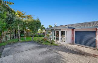 130M Lakeside Drive, Orewa