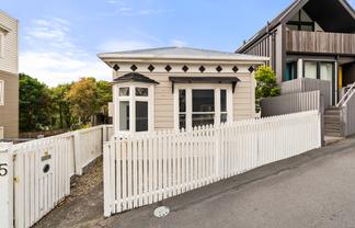 15 Nairn Street, Mount Cook