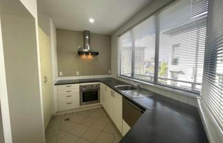 1C/1 Furneaux Way, Remuera