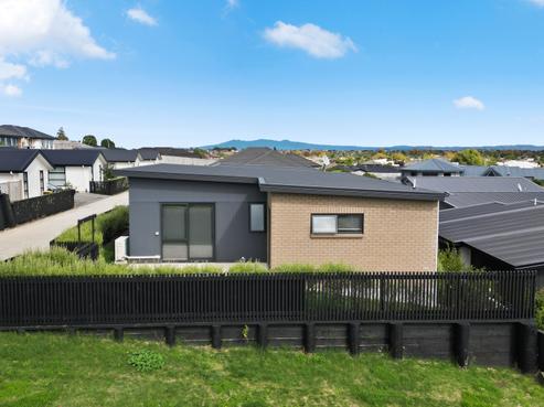 6/3 North Ridge Drive, Rototuna North