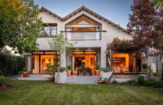 1A Gillean Street, Havelock North