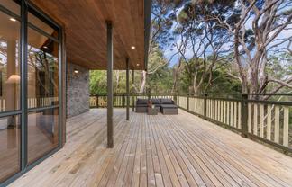 9 The Knoll, Greenhithe