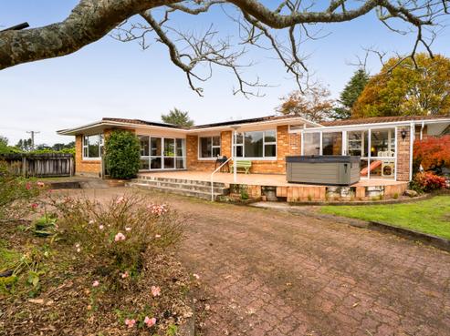 1634 Mountain Road, Inglewood