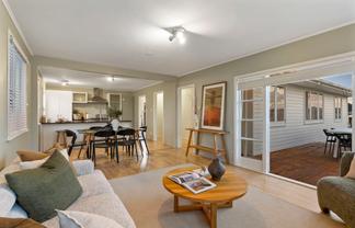 1/17 Fairclough Road, Beach Haven