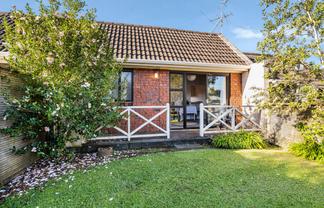 10 Fantail Court, Orewa