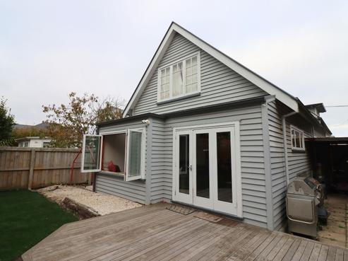 89 Office Road, Merivale