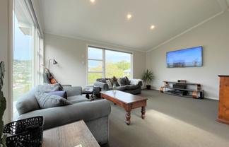 59 Winston Street , Crofton Downs