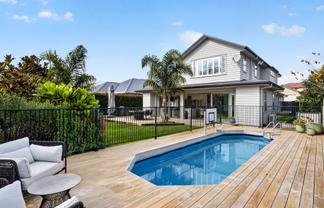6 Giarni Place, Karaka