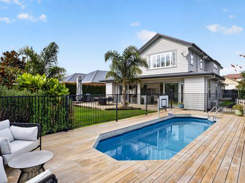 6 Giarni Place, Karaka