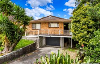 2/1 Claude Brookes Drive, Henderson