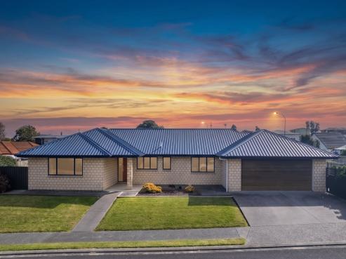 2 Puketi Lane, Waiuku