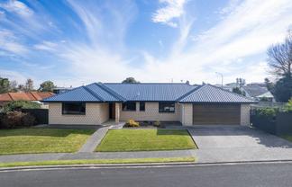2 Puketi Lane, Waiuku
