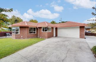 20 Bouverie Crescent, Flagstaff