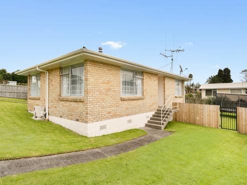 12 Rangataua Street, Welcome Bay