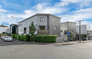 2/34 Ireland Street, Freemans Bay