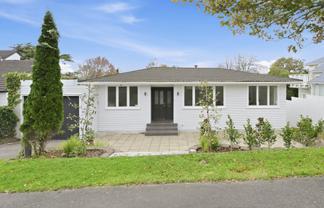 60 Ripon Crescent, Meadowbank