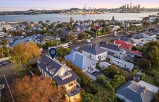 10 Calliope Road, Devonport