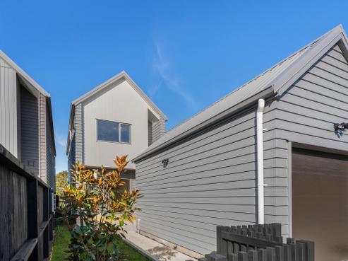 14 Te Taiheke Road, Karaka