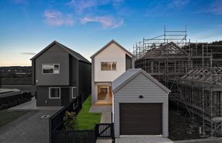 14 Te Taiheke Road, Karaka